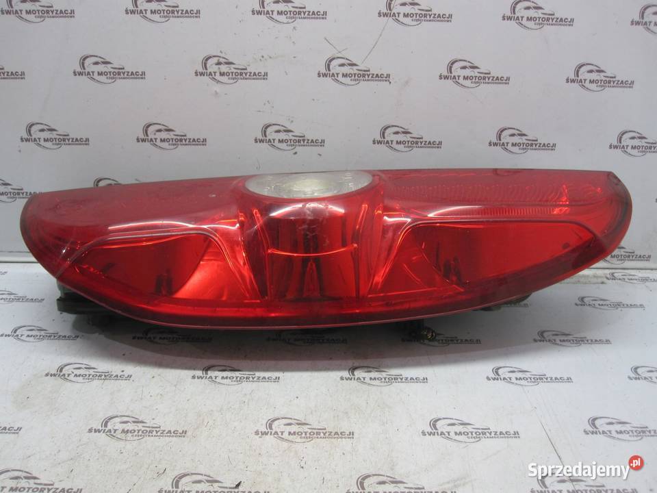 OPEL COMBO D 16r lampa prawy tył 20520748 świętokrzyskie