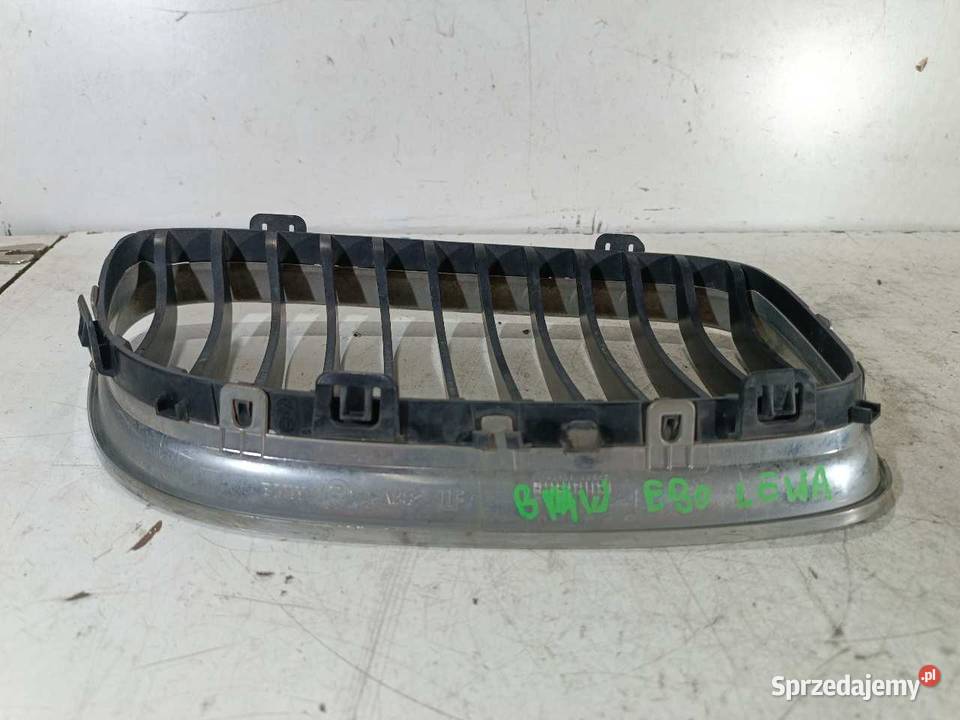 GRILL NERKA LEWA BMW E90 E91 7201969