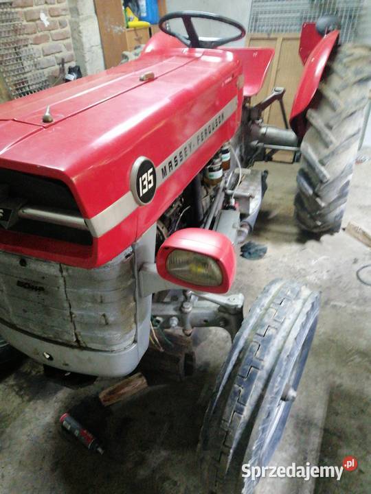Massey ferguson 135 na zabytek do rej stan Ladzin