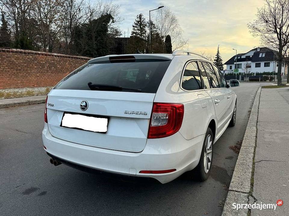do sprzedania Skoda Superb 16 TDI 2015 Superb Warszawa