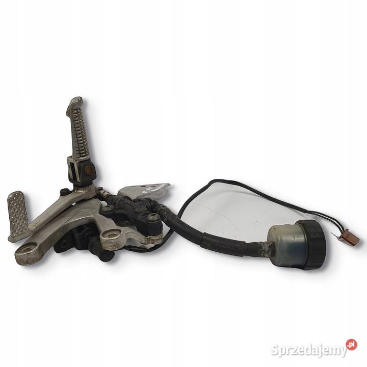 PRAWY PODNÓŻEK DŹWIGNIA HAMUCA Yamaha YZFR6 R6 Chełm