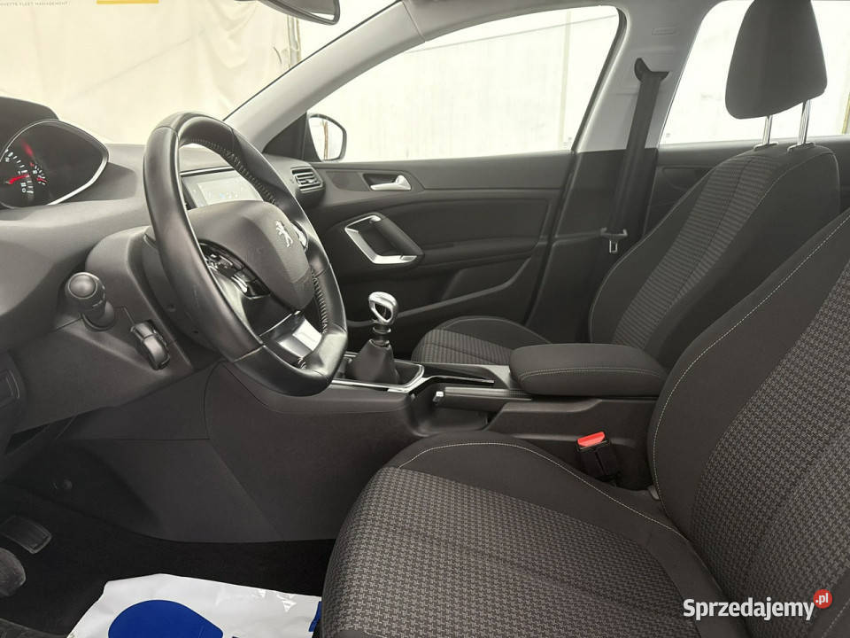 Peugeot 308 SW 15 Bluehdi130 Active Salon 1499cm3 Warszawa