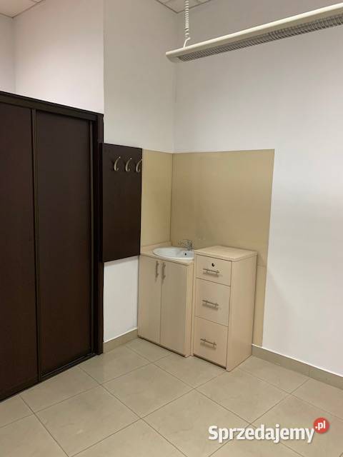 Do wynajęcia lokal biurowo usługowy 74mkw Piotra Ilość pomieszczeń 3 małopolskie Nowy Sącz