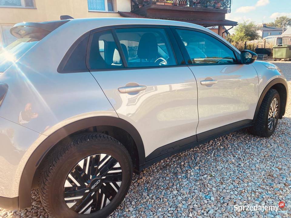 Fiat 600 24 listopad hybryda 12 100 isofix Mikołów