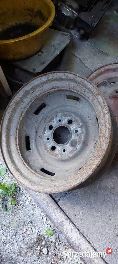Fiat 126p felga nowy typ osobowe Nowy Sącz sprzedam