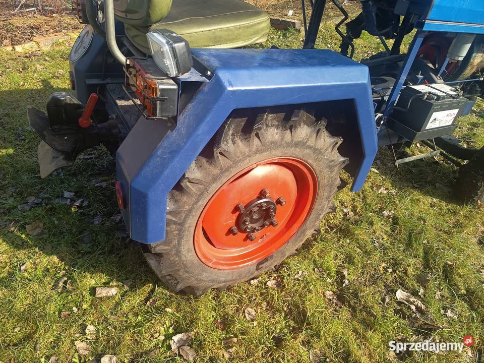 Traktorek traktor ogrodniczy sadowniczy SAM Gozdnica