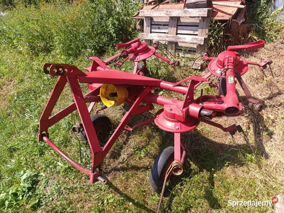 Pająk 560m przetrząsarka przewracarka