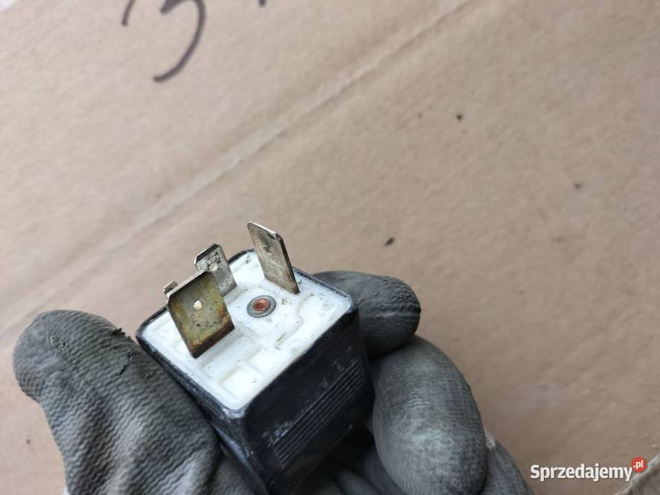 PRZEKAŹNIK 202 8A0951253 Kamień-Kolonia
