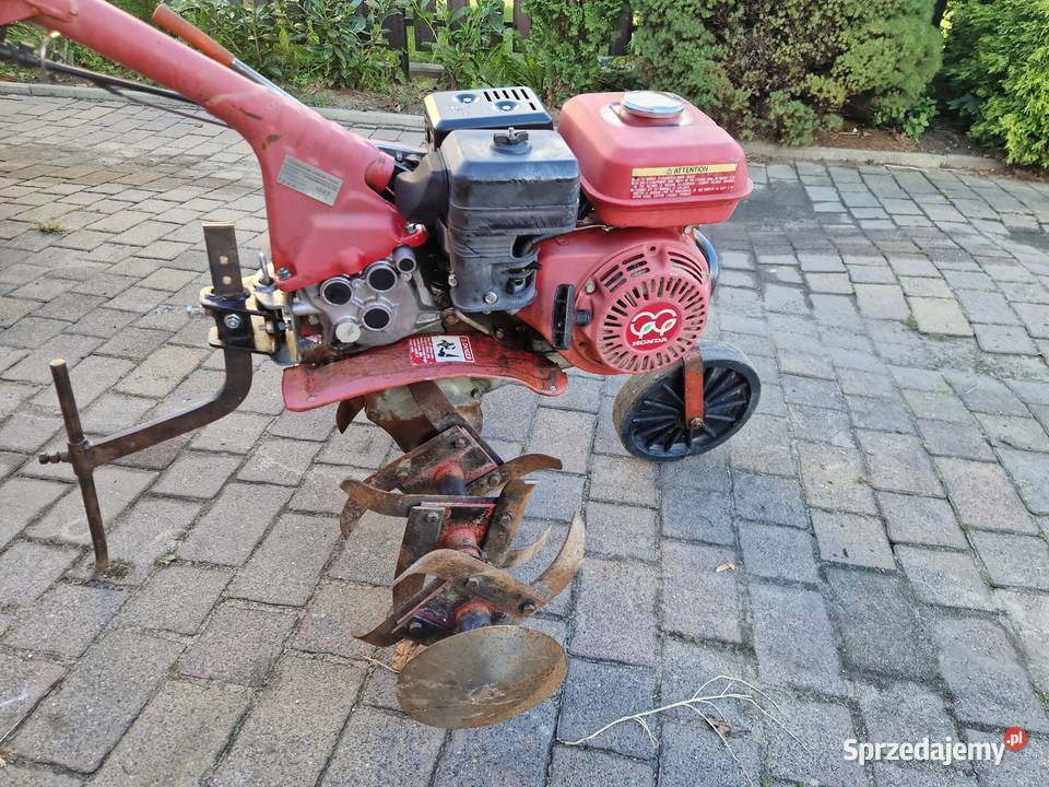 glebogryzarka spalinowa HONDA F360 80 łódzkie Zelów sprzedam