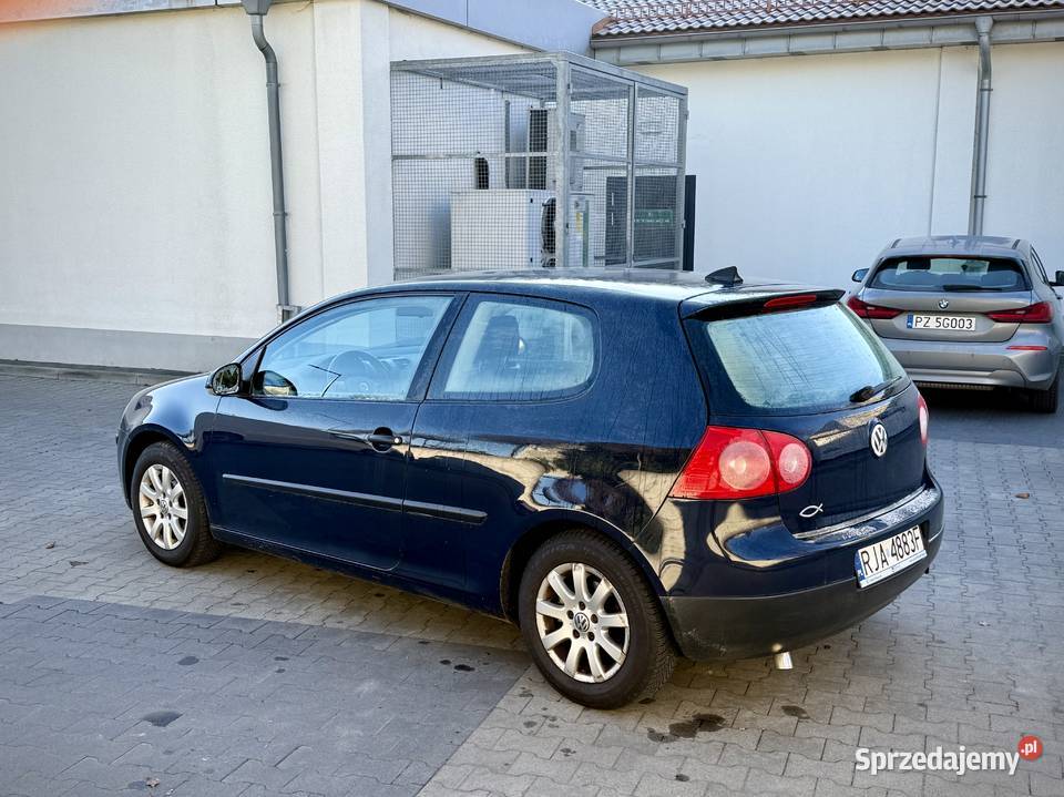 Volkswagen Golf V 16 Trendline 2005r GAZ Jarosław