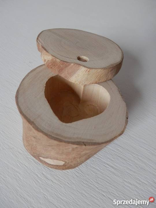 Pudełko drewniane na pierścionek z delikatną Szczecinek sprzedam