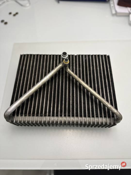 Parownik kllimatyzacji VOLVO V70 R OEM BEHR
