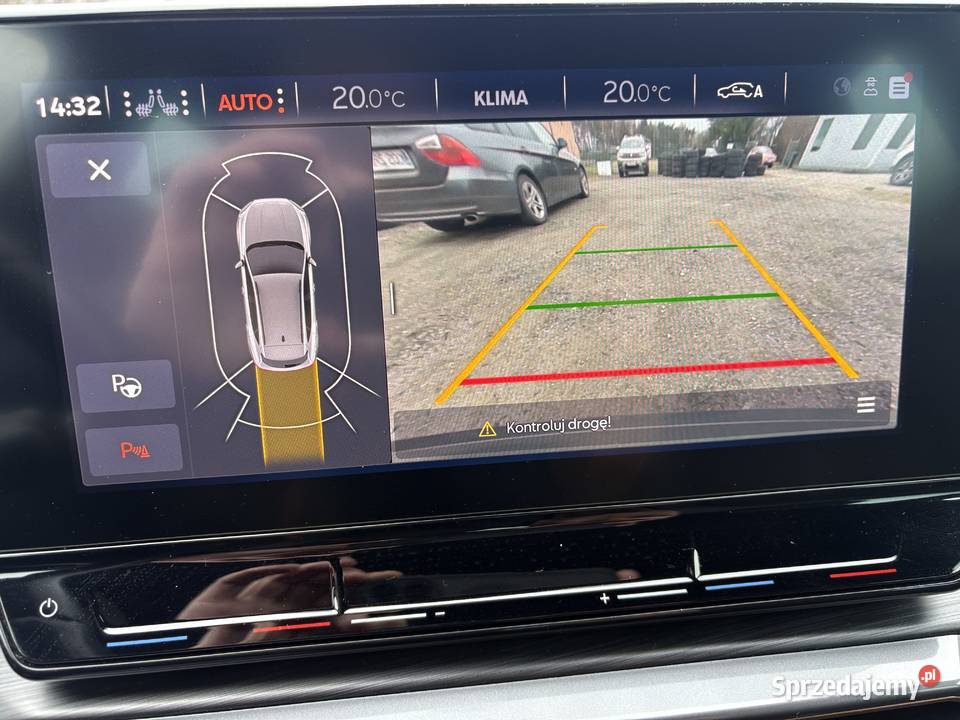 Salon BezwypKlima kameraI właścicelSkóra Libiąż