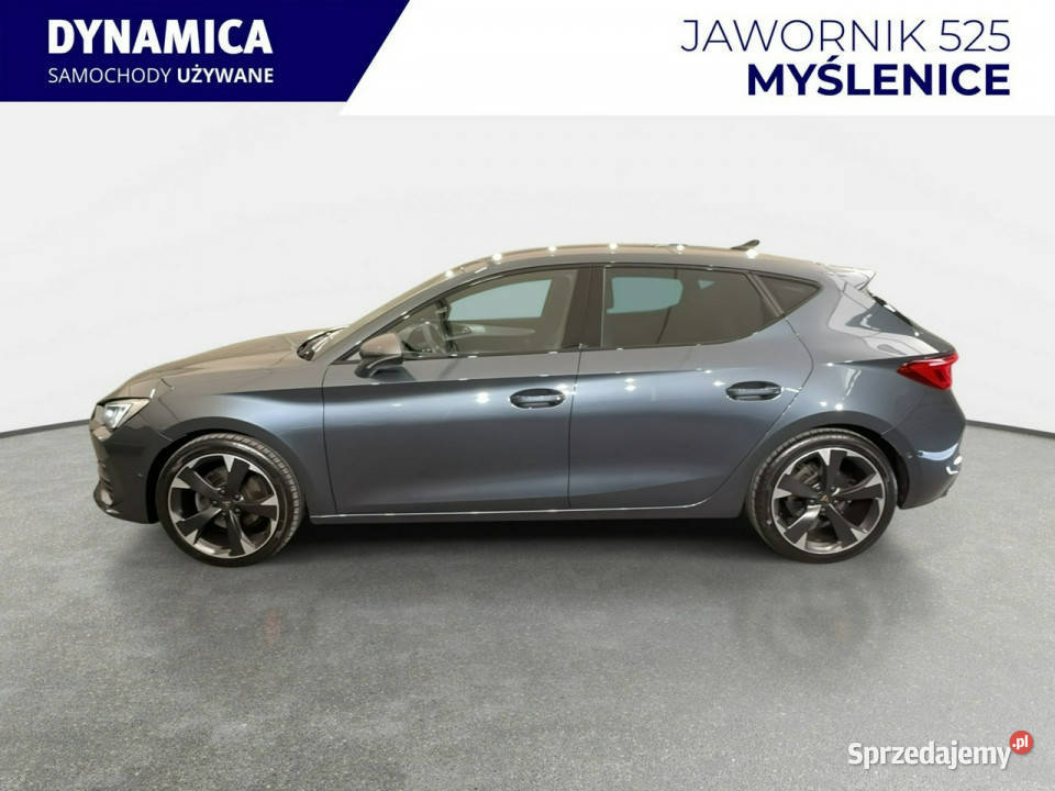 Cupra Leon VAT 23 15 eTSI 150 DSG 2023 r salon I wspomaganie kierownicy Leon Myślenice