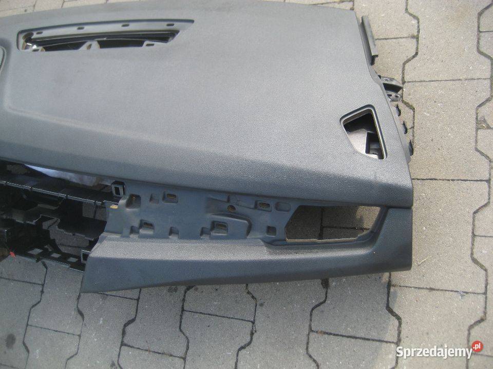 bmw 2 f45 f45 f46 deska rozdzielcza konsola osobowe Rakoniewice