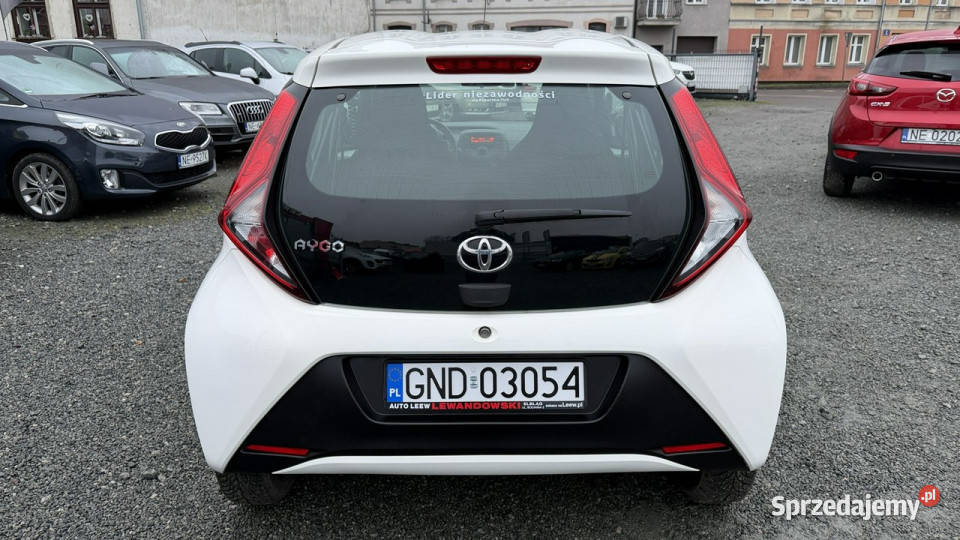 Toyota Aygo Benzyna Salon Polska Zarejestrowany ABS warmińsko-mazurskie Elbląg sprzedam