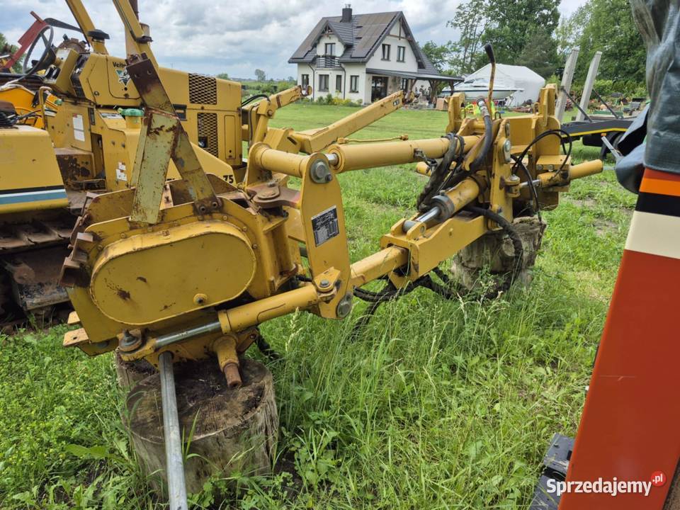 Pługoukładacz Vermeer P2175 Vibratory Plow Ciechanów