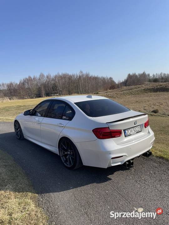 2016 BMW 328ix Seria 3 zachodniopomorskie Klasztorne