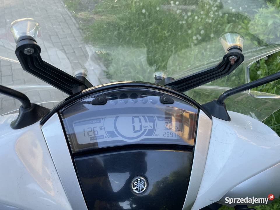 Yamaha xenter 125 transport honda pcx aprilia benzyna Ostrów Wielkopolski sprzedam