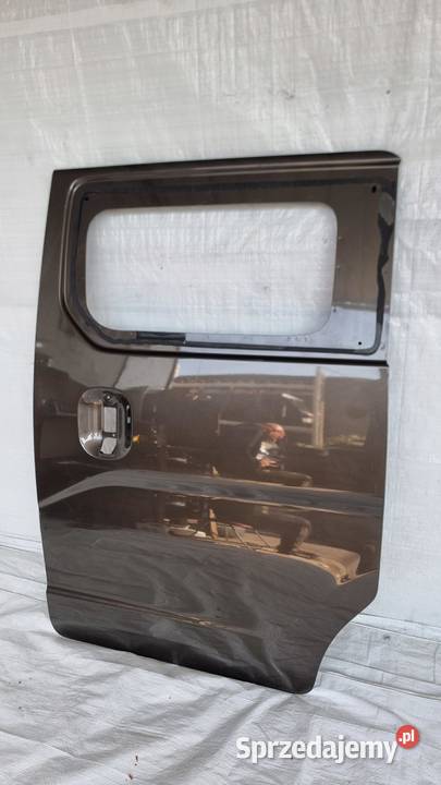 Drzwi Lewe Boczne przesuwne Nissan NV200