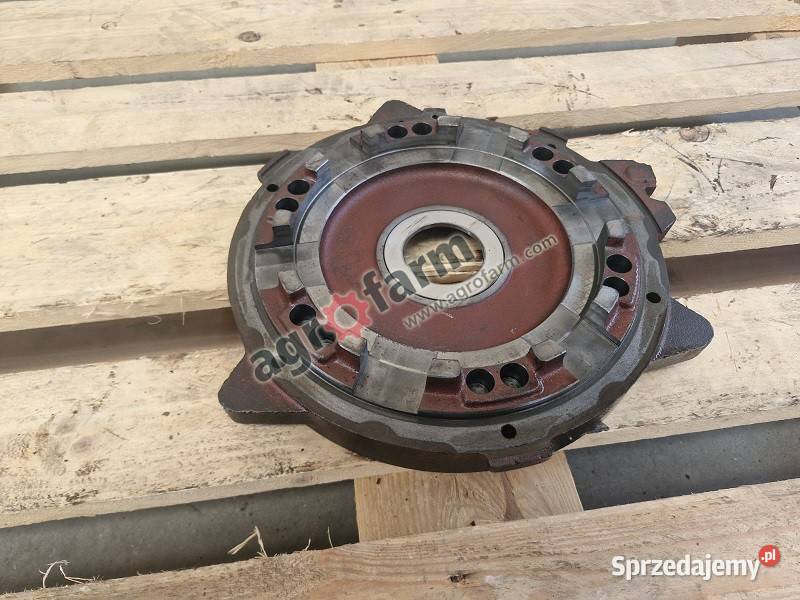 Pokrywa Massey Ferguson 8110 8160 8250 dolnośląskie Byków