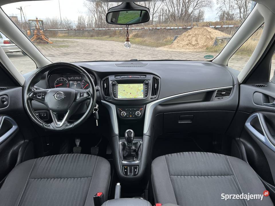 Opel Zafira LIFT 14 BENZYNA 7 Osobowa