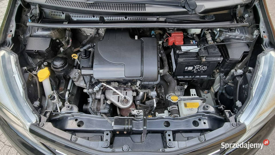 Toyota Yaris 69 Kamera Cofania Super Stan Hatchback Yaris sprzedam