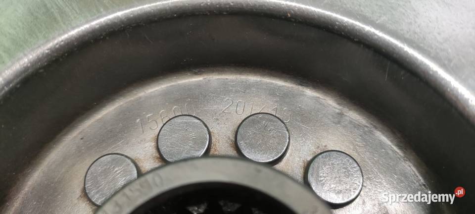 Tłumik drgań Deutz TTCD 78 E931100420080 FENDT Pozostałe Wilkowo