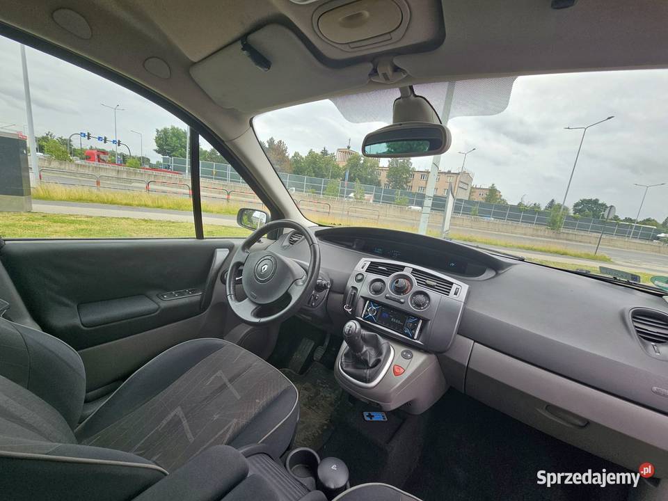 Renault Scenic II 16 benzyna niski przebieg Rok produkcji 2003 Scenic łódzkie Łódź