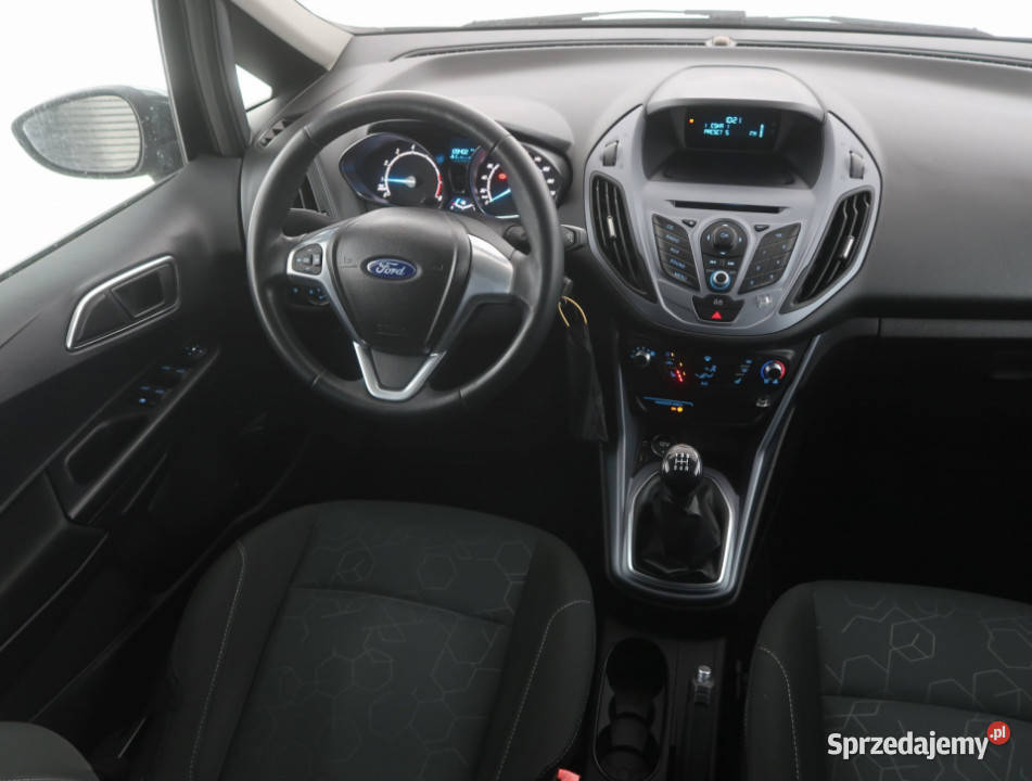 Ford B 10 EcoBoost podgrzewane fotele Bielany Wrocławskie