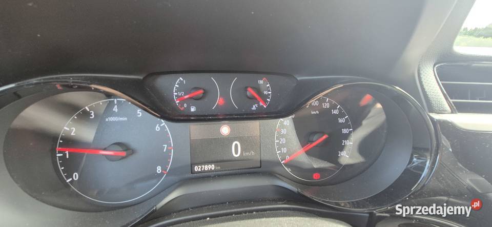 Opel Corsa 12 benzyna 2023 mały przebieg Corsa wielkopolskie sprzedam