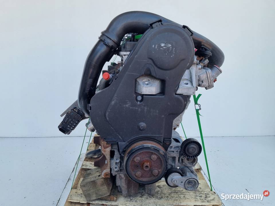 SILNIK Volvo C30 24 D5 179 0612r D5244T8 osobowe Rudka
