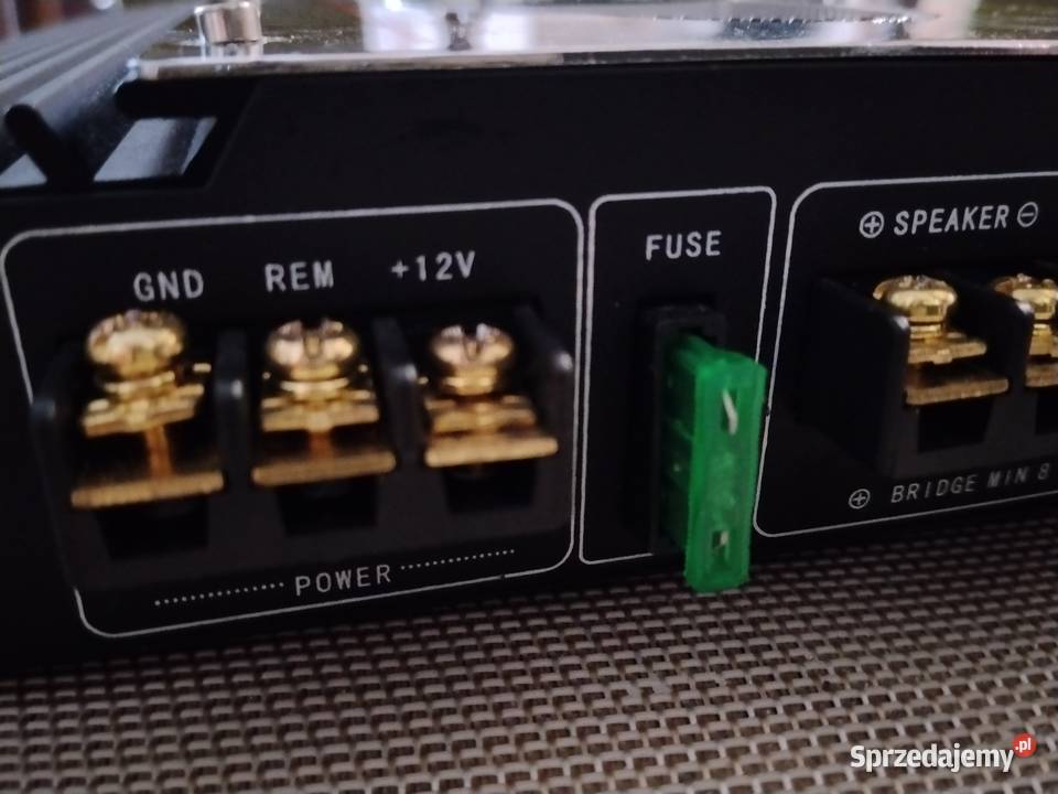 Wzmacniacz samochodowy Vk900 Jawor