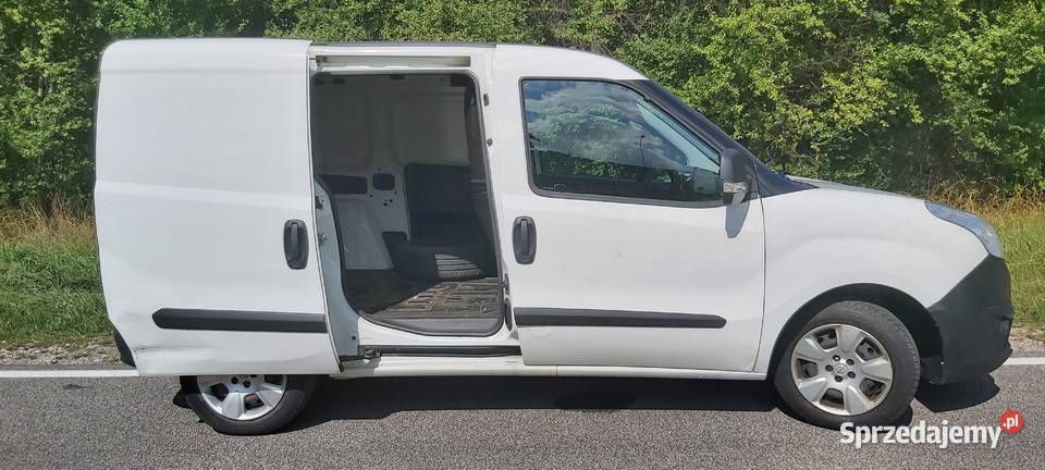 Opel Combo D 16 cdti 105 2017r kllima 146 500 1600cm3 Skarżysko-Kamienna