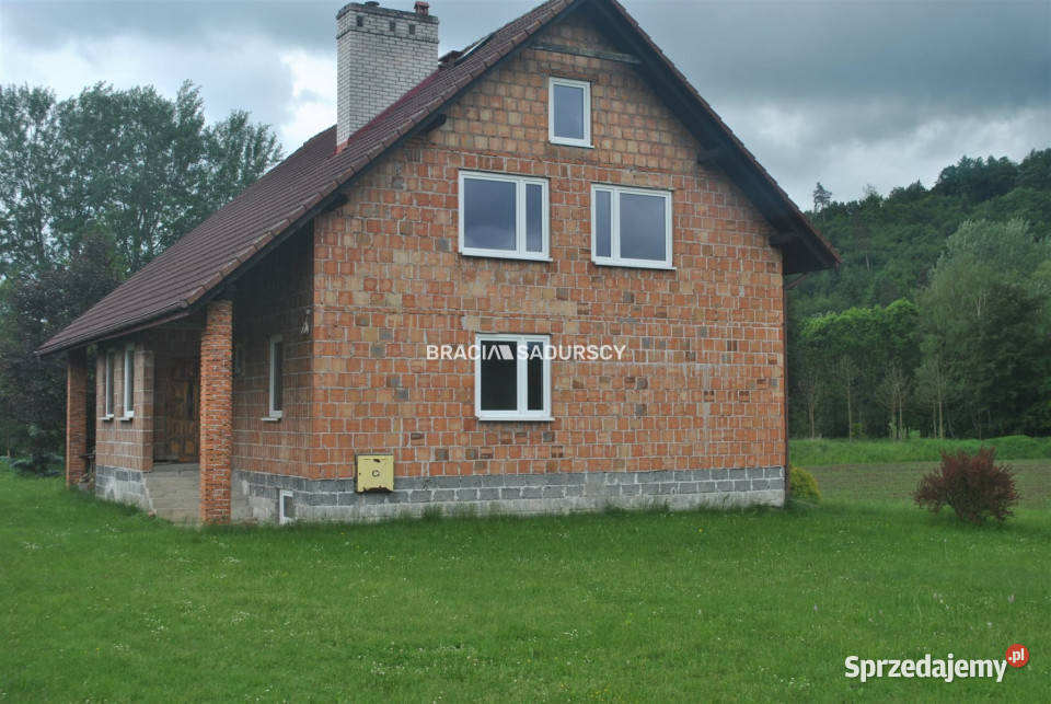 Dom wolnostojący do sprzedania 1972m2 Sobolów 4006zł/m2 Sprzedaż małopolskie