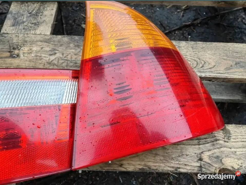 Lampa lampy tył BMW e46 kombi komplet