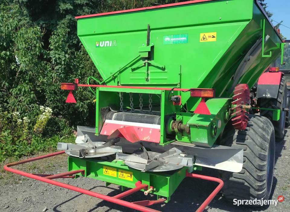 Rozsiewacz Unia RCW 5500 Chojnów