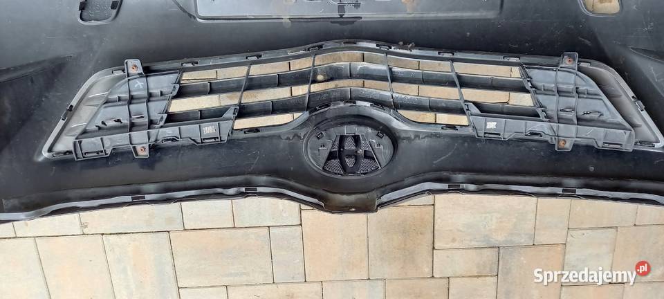 TOYOTA VERSO 0913r Atrapa chrom grill Brzozów