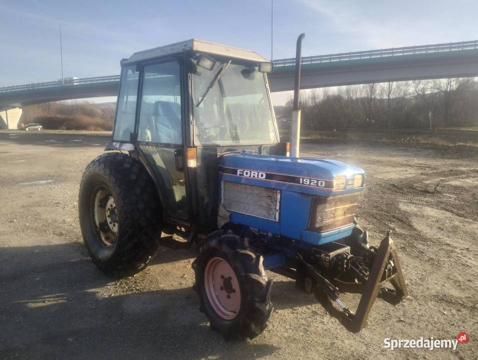 Traktor Ford 4x4 33 Czudec