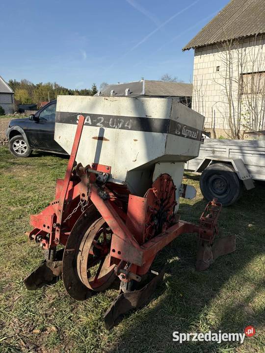Sprzedam sadzarkę Ciechanowiec sprzedam