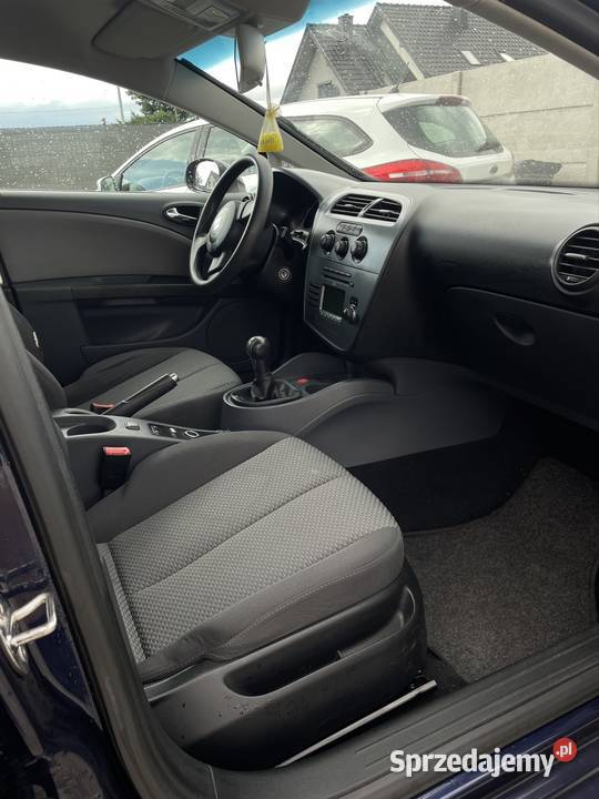 Seat Leon 16 MPI 102 opolskie