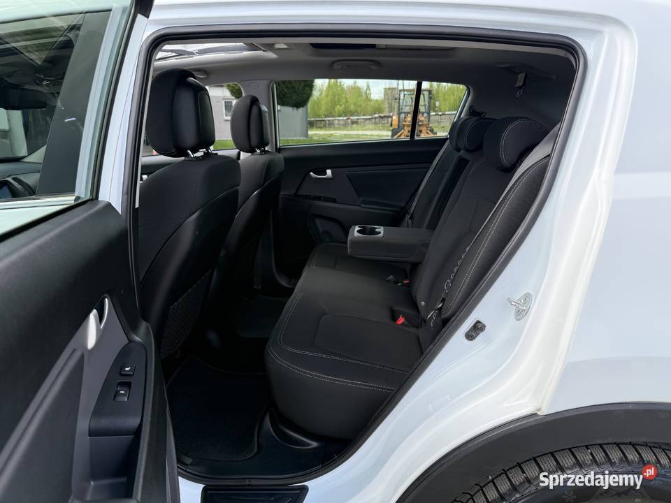 Kia Sportage 16BENZYNA Klimatronik Nawigacja Rok produkcji 2013 Konin sprzedam