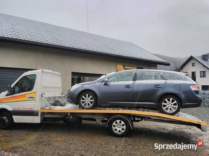 Laweta pomoc drogowa transport holowanie Nowy Sącz