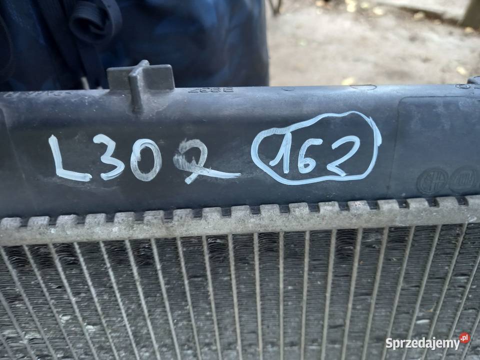 VW GOLF V 07r chłodnica wody Chłodnie wody Kielce