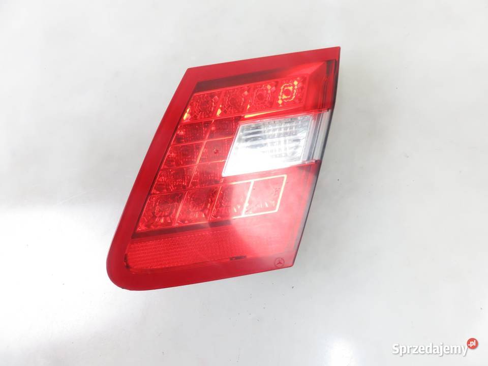 LAMPA PRAWA TYLNA KLAPA MERCEDES W212 2128200864 małopolskie