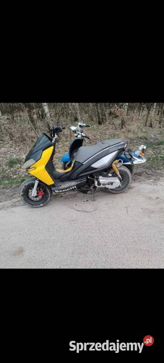 Sprzedam skuter Benelli Quatro nove 49x 50 mazowieckie