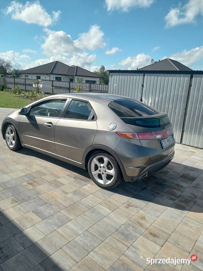 Honda Civic VIII UFO bez korozji LPG 206000km