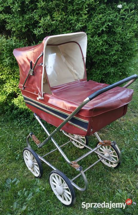 Czerwony unikalny z PRLu wózek lalek Kubełkowe śląskie Knurów sprzedam