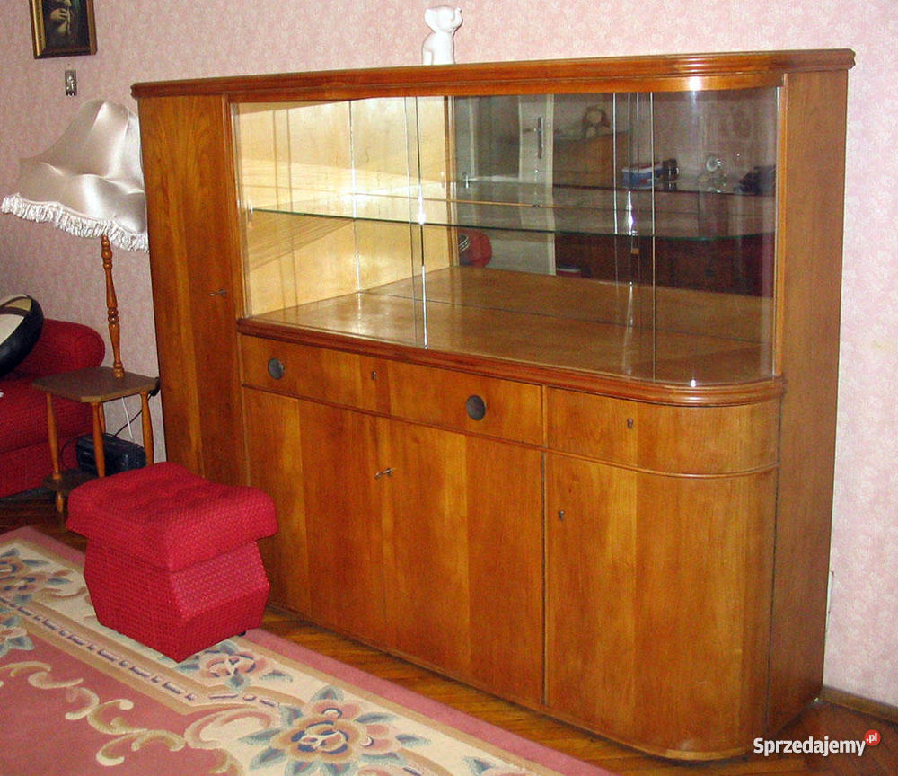 meble z okresu międzywojennego