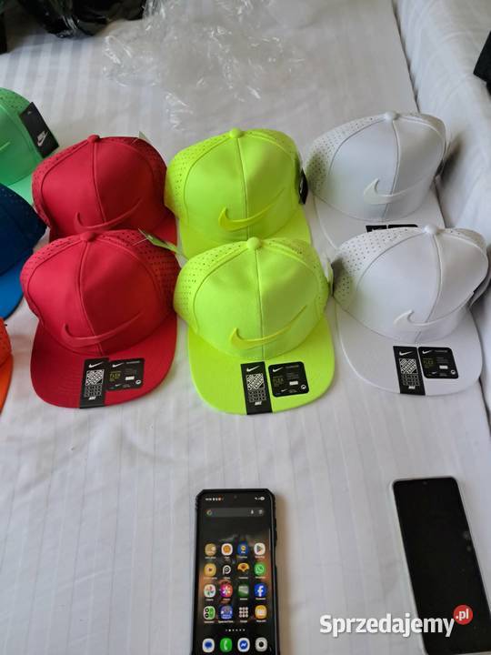 czapeczki fullcap NIKE i inne Uniseks Wałbrzych